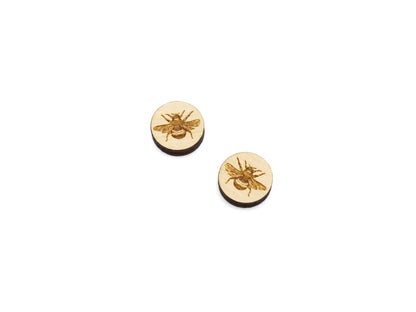 Bumble Bee Engraved Round Wood Cabochon Stud Earring Blanks