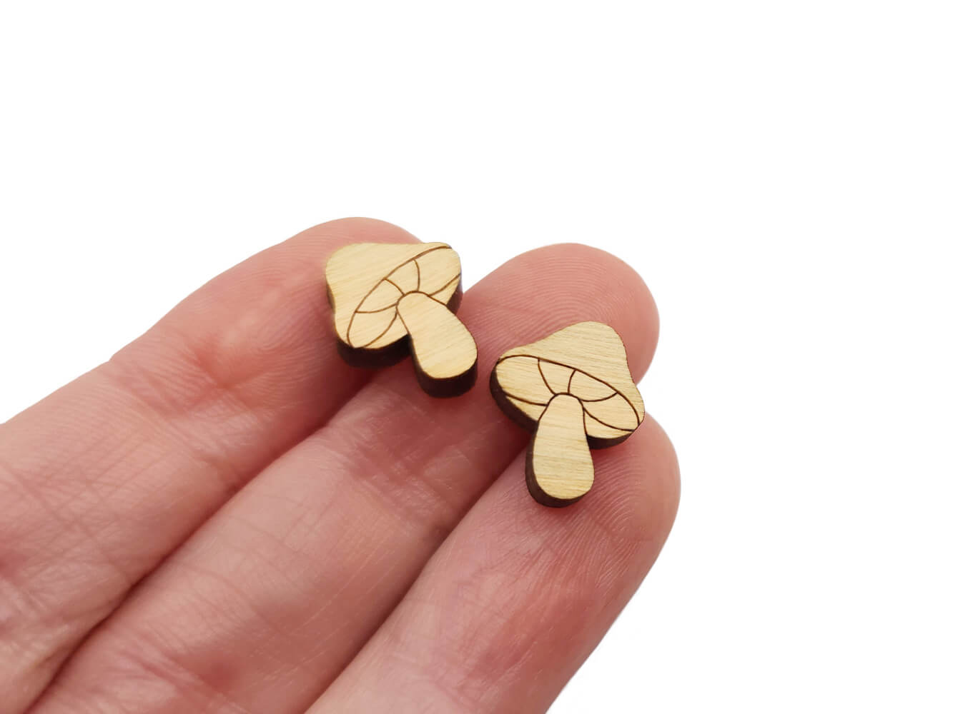 Retro Mushroom Stud Earring Engraved Wood Cabochon Blanks