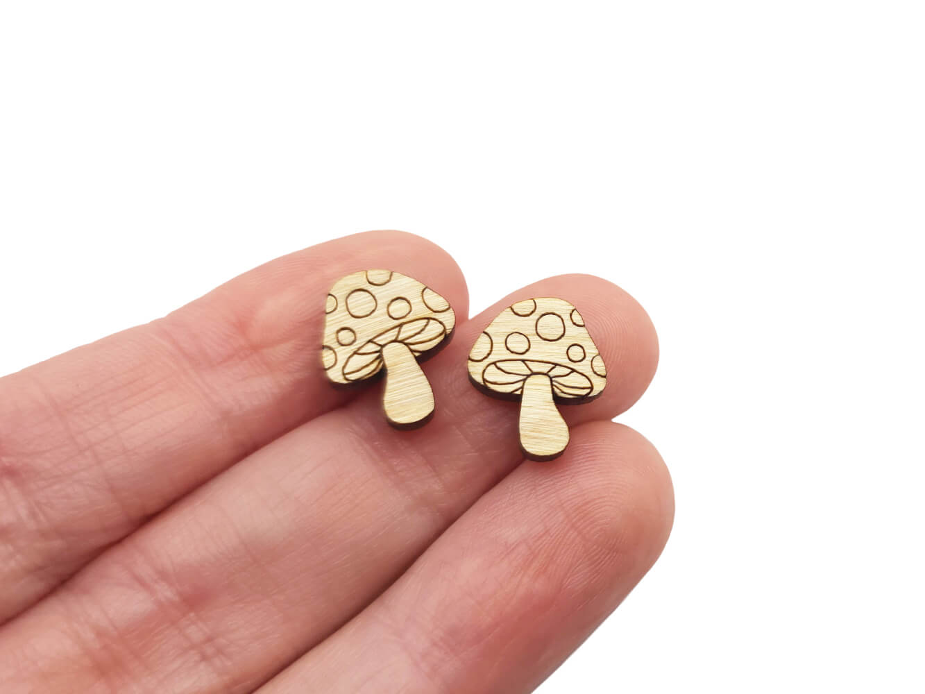 Spotted Mushroom Stud Earring Engraved Wood Cabochon Blanks